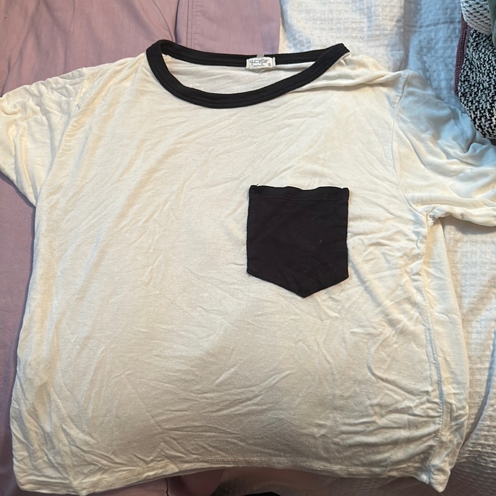 cropped tee